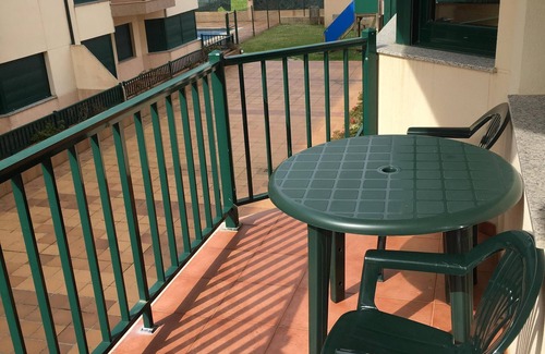 Barreiros Apartment | Barreiros Apartment - Catedrales Beach 5 pers. (2 rooms) views to the Foz Estuary