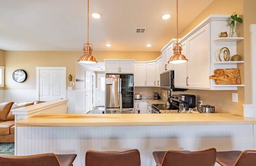 Anaconda Cottage | Barrel Sauna, Fire Pit, Dog Friendly