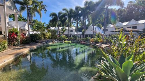 Port Douglas Apartment | Barrier Townhouse