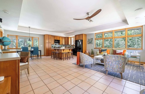 Shadow Mountain House | Base of Mt Elden Nest—Trails & Downtown Access