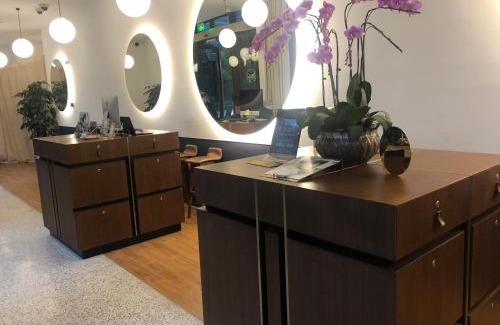 Shanghai Apartment | basePLUS-Shanghai BINJIANG Serviced Apartment
