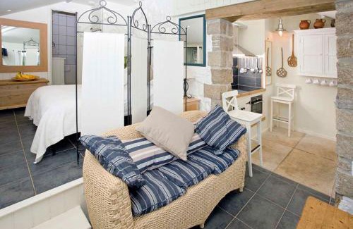 Sennen Cove House | Basking Shark, Studio Cottage With Superb Sea Views By Beach