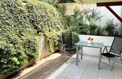 Cambo-les-Bains Apartment | BaskoParadis I Apt Design I Adapted reduced mobility I Bed 160 I Terrace I Patio