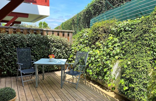 Cambo-les-Bains Apartment | BaskoParadis I Apt Design I Adapted reduced mobility I Bed 160 I Terrace I Patio