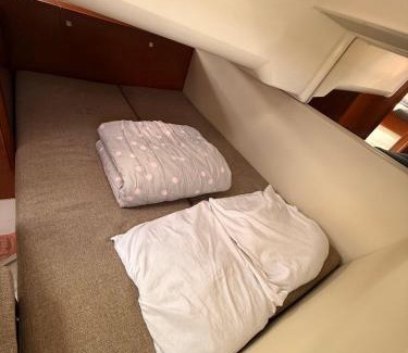 Charente-Maritime Boat Rental | BATEAU DE PRESTIGE - La Rochelle
