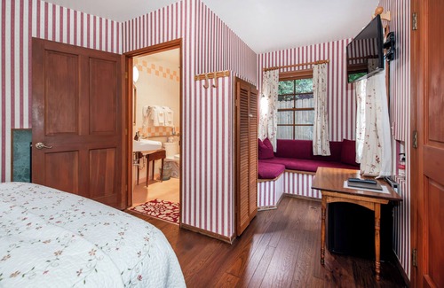 Oak Park Bed & Breakfast | Bath Street Inn B & B, Santa Barbara