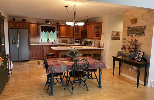 Cooperstown - Otsego Lake House | Bavarian Farm - Custom-built 3 bdrm home w/breathtaking views near Cooperstown