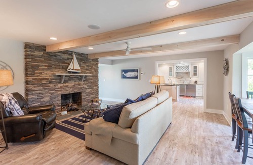 Old Landing House | BAY FRONT Rehoboth Beach Beach House w/Boat Dock Sleeps 12
