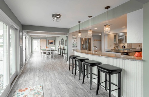 Old Landing House | BAY FRONT Rehoboth Beach Beach House w/Boat Dock Sleeps 12