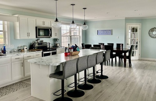 Economy House | Bay of Fundy beach paradise!