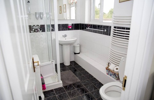 Arnos Grove Bed & Breakfast | Bay Tree House B&B