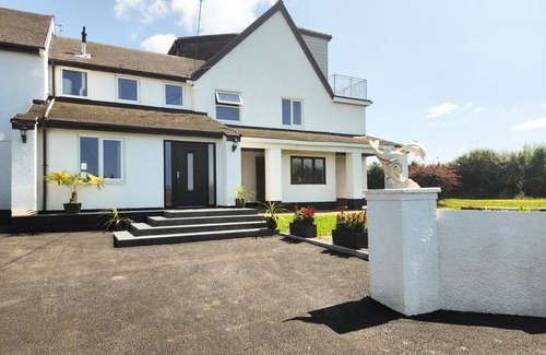 Port-Eynon Apartment | Bay View - 1 Bed Suite - Ocean Breeze - Port Eynon