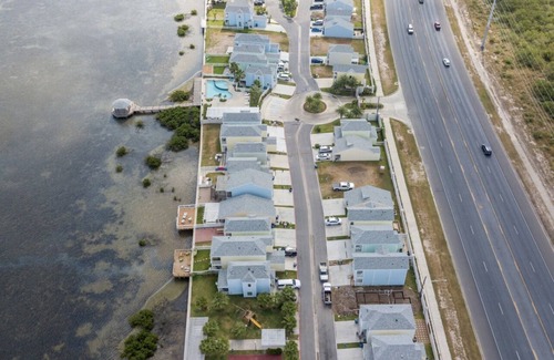Port Isabel Villa | Bay view 3BR gated villa w/community amenities