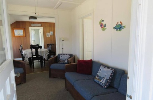 Ship Bottom House | Bay views! WIFI. Bay Side Duplex in Ship Bottom 140061