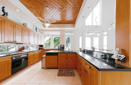 Plantation Key House | Bayfront Home with Pool in Islamorada