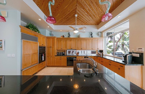 Plantation Key House | Bayfront Home with Pool in Islamorada