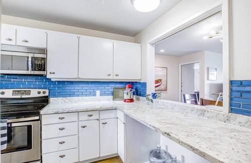 Port Ludlow Condo | Bayfront retreat with water views, WiFi, washer/dryer, & pool access