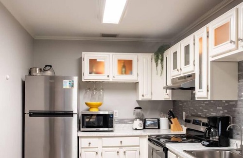 Ballast Point House | Bayshore Breeze Summa