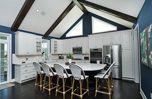 Bayside House | Bayside Beach House with Views of Magnolia Tree and Beyond
