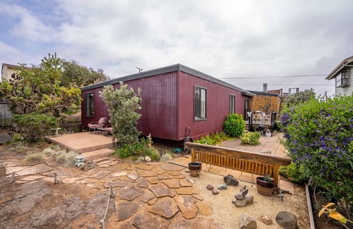 Baywood Park House | Bayside Gem at Elfin Forest, Tranquil Los Osos home with Rooftop Deck