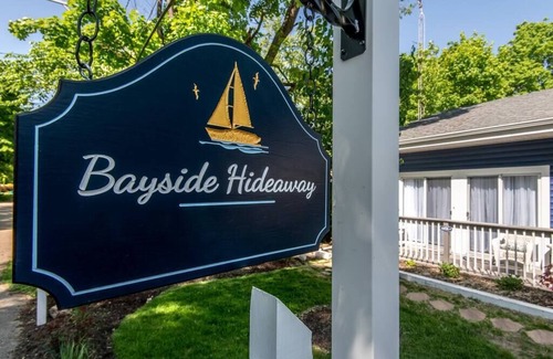 Williams Bay House | Bayside Hideaway, Williams Bay, WI