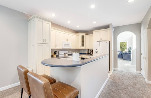 Sun Ridge House | Bayside Resort Stunner with Shared Pool/Hot Tub, Golf On-Site, Fast WiFi & AC