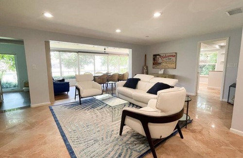 Connors House | Bayside Retreat - BRING YOUR BOAT