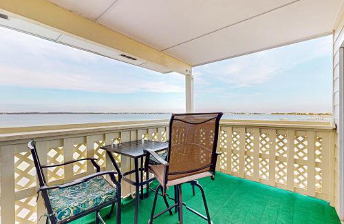 Pensacola Beach Apartment | Bayview Beach Escape