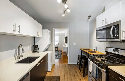 Atlanta Apartment | (BC2bI) Clean, Cozy, Convenient Condo in Buckhead w/Free Parking