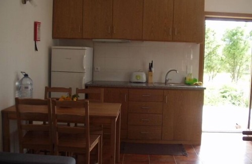Alpendurada e Matos Cottage | BE A PART OF THE RIVER, APART FROM IT ALL!