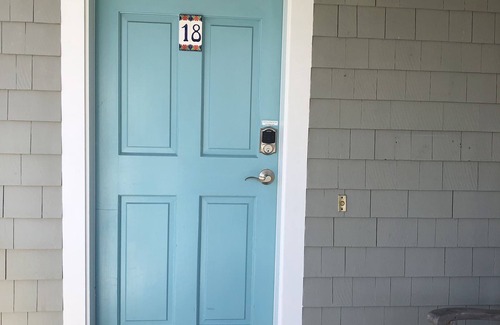 Easton's Point House | Be on the Beach! Awesome Oceanfront Living Close to Downtown Dining Amazing View