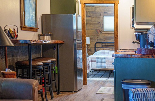 New Carlisle House | Be Our -Country- Guest