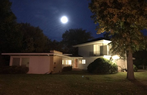 Great Falls House | Be Our Guest at this Premier Property in Riverview
