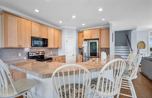Oceanmarsh Subdivision House | Beach Access - Views of the Marsh and Harbor River - Sleeps 10