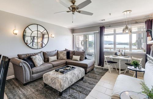 Smith Mountain Lake Apartment | Beach and Pool Access Smith Mountain Lake Getaway!