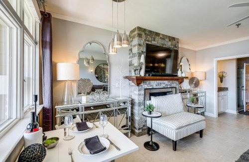 Smith Mountain Lake Apartment | Beach and Pool Access Smith Mountain Lake Getaway!