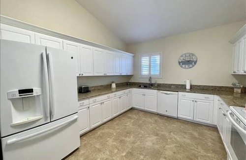 Wilbur-By-The-Sea House | Beach Bird House- Walk to the Beach! 4224 Oriole
