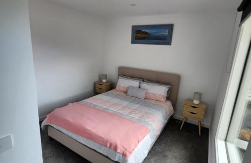 Capel Sound House | Beach Bliss - Queen Bedroom Shared Space