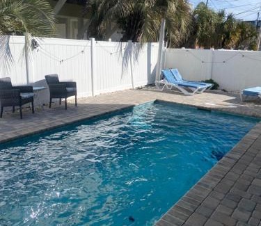Windy Hill House | Beach Breeze 3, pet friendly, walking distance to Atlantic Ocean free parking