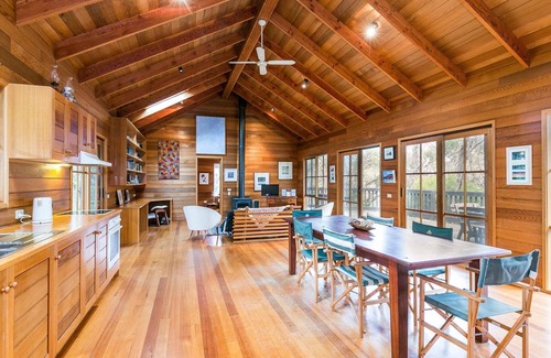 Surf Coast House | Beach & Bush I 650m Walk to Beach