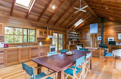 Surf Coast House | Beach & Bush I 650m Walk to Beach