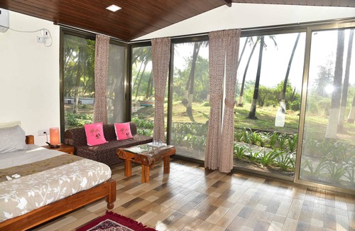 Revadanda House | Beach Cabana - La Mer Beach House
