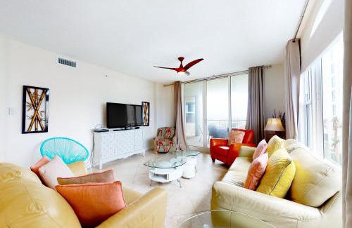 Navarre Beach Apartment | Beach Colony Resort West 2F