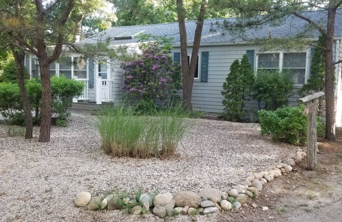 Noyack House | Beach Cottage with Amazing View of Noyac Bay. steps from the beach!
