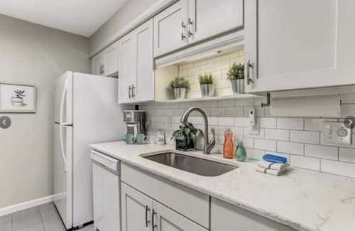 Fernandina Beach Condo | Beach Escape, 1 block from the Beach and POOL