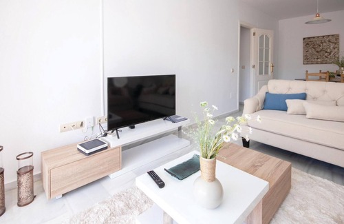 San Luis de Sabinillas Apartment | Beach front apartment