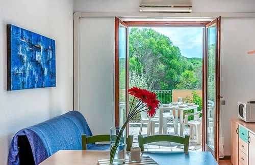 Santa Teresa di Gallura Apartment | Beach front apartment