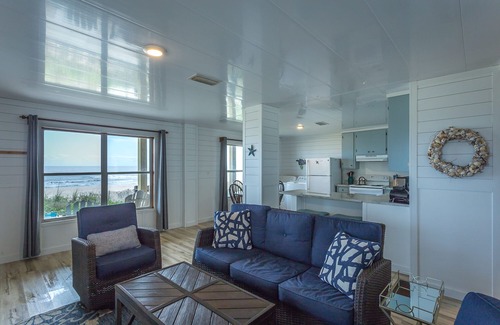 St. George Island Apartment | Beach front, 1 bed/1 bath ground level.