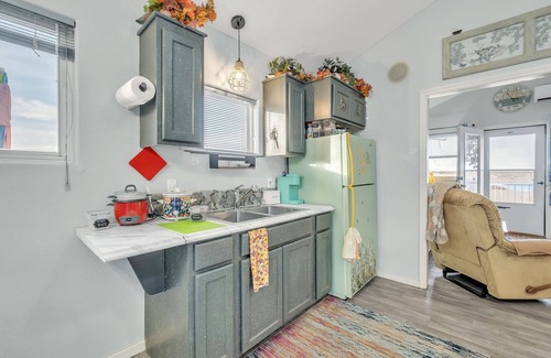 Truth or Consequences Cottage | Beach Front Home, King Bed, Million Dollar Deckview, and Steps to the Beach