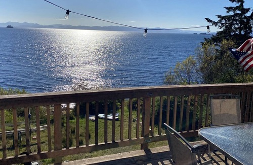 Ketchikan House | Beach Front Spacious Home-Whale watch from the deck!